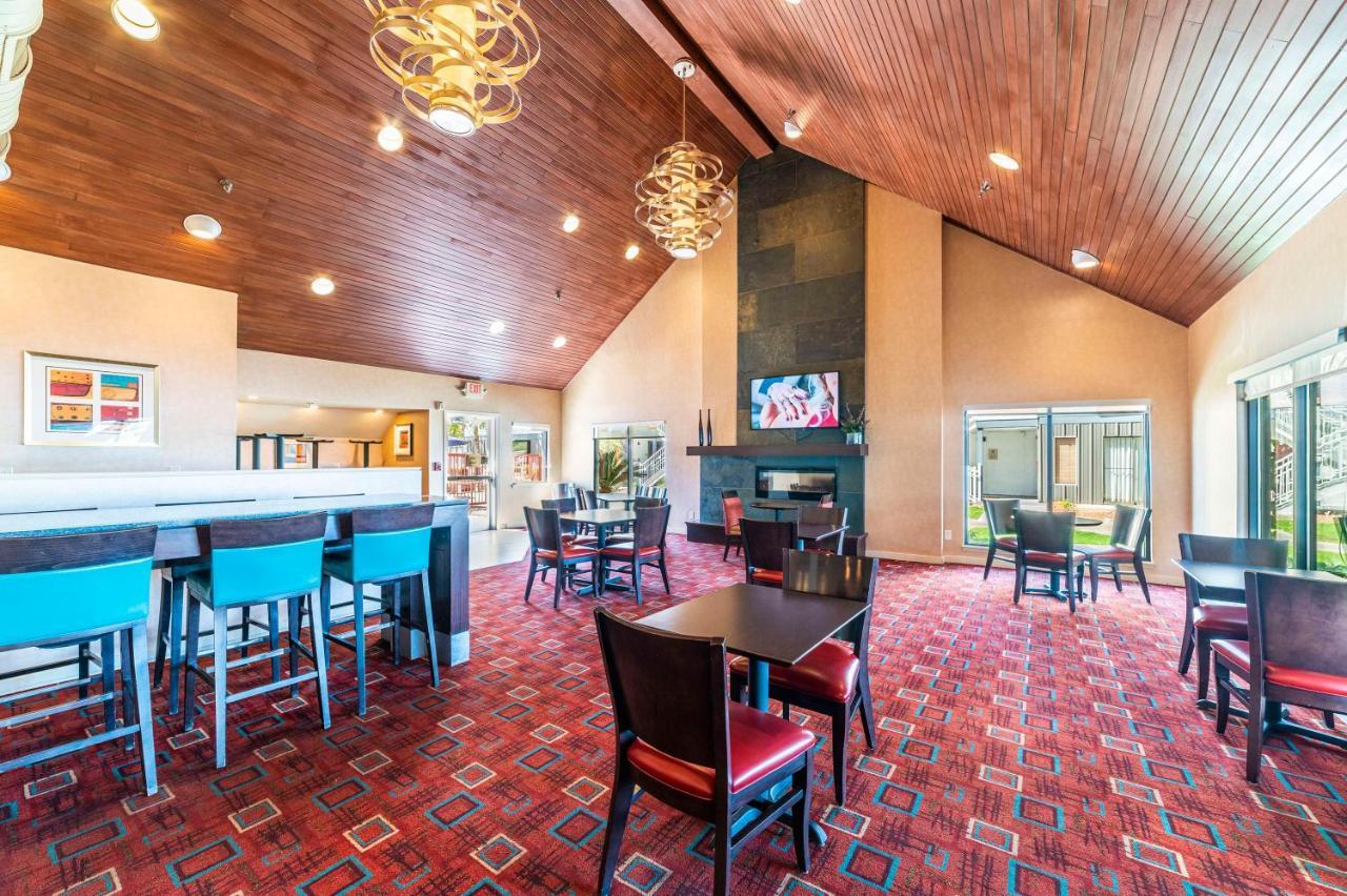 Metro Phx Upstairs 2Bd Sleeps 6 Heated Pool No Pets Allowed 피닉스 외부 사진