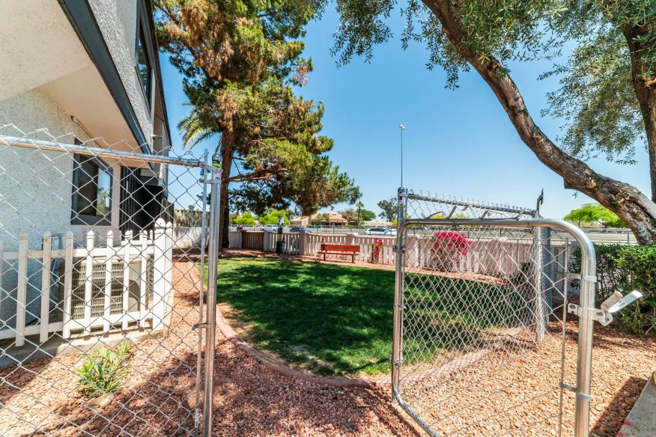Metro Phx Upstairs 2Bd Sleeps 6 Heated Pool No Pets Allowed 피닉스 외부 사진