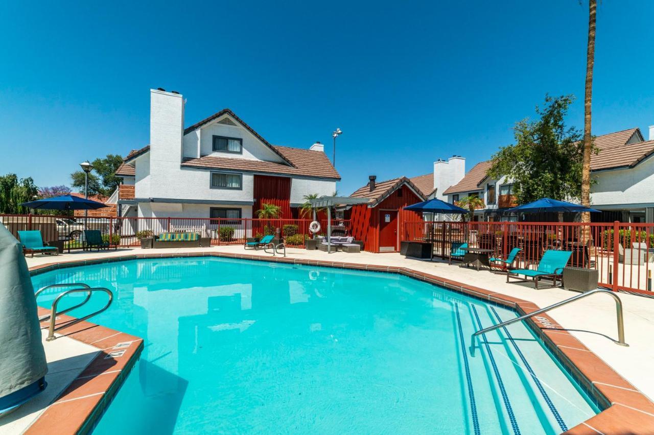 Metro Phx Upstairs 2Bd Sleeps 6 Heated Pool No Pets Allowed 피닉스 외부 사진